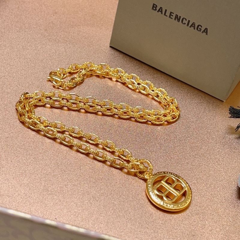 Balenciaga Necklaces - Click Image to Close